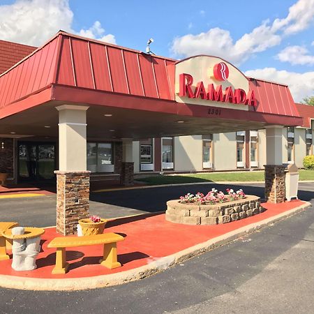 Ramada By Wyndham Albert Lea Exterior foto