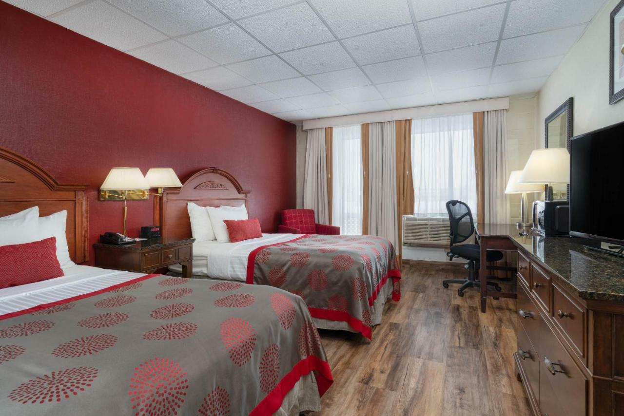 Ramada By Wyndham Albert Lea Exterior foto