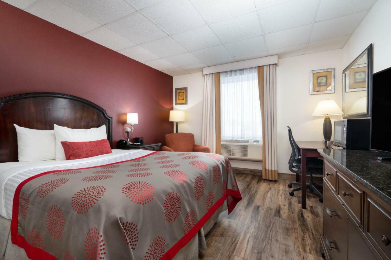 Ramada By Wyndham Albert Lea Exterior foto