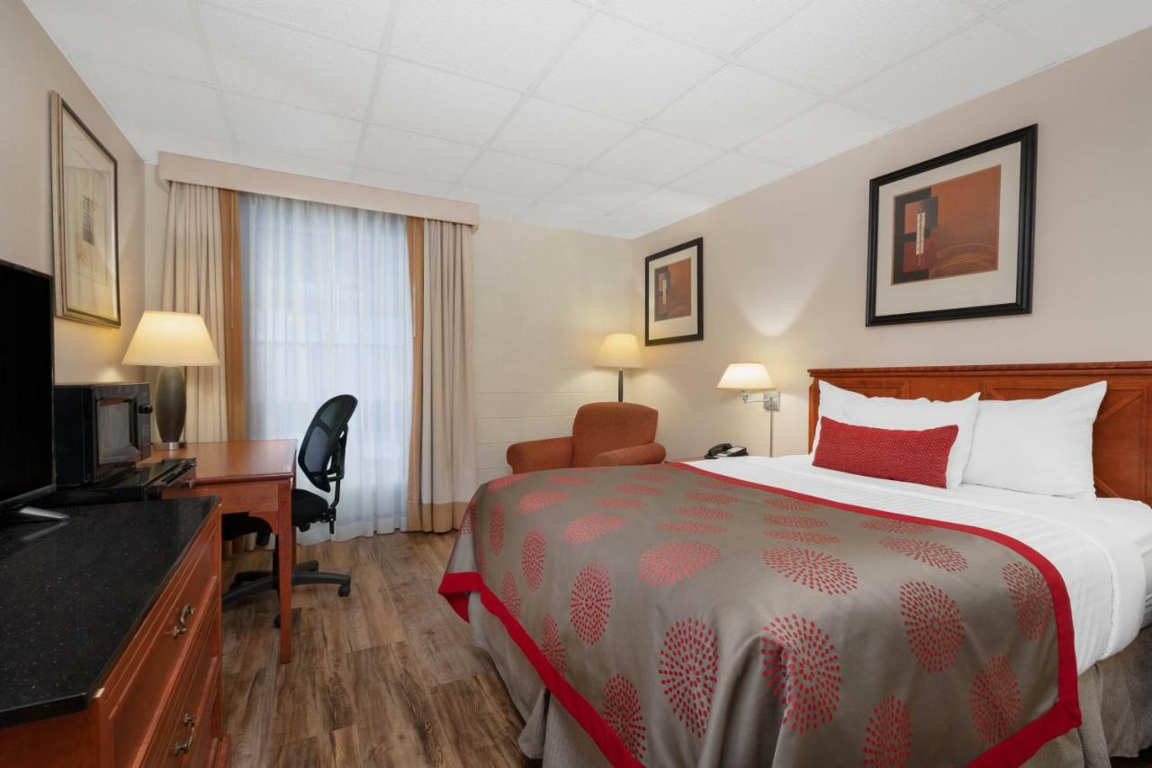 Ramada By Wyndham Albert Lea Exterior foto